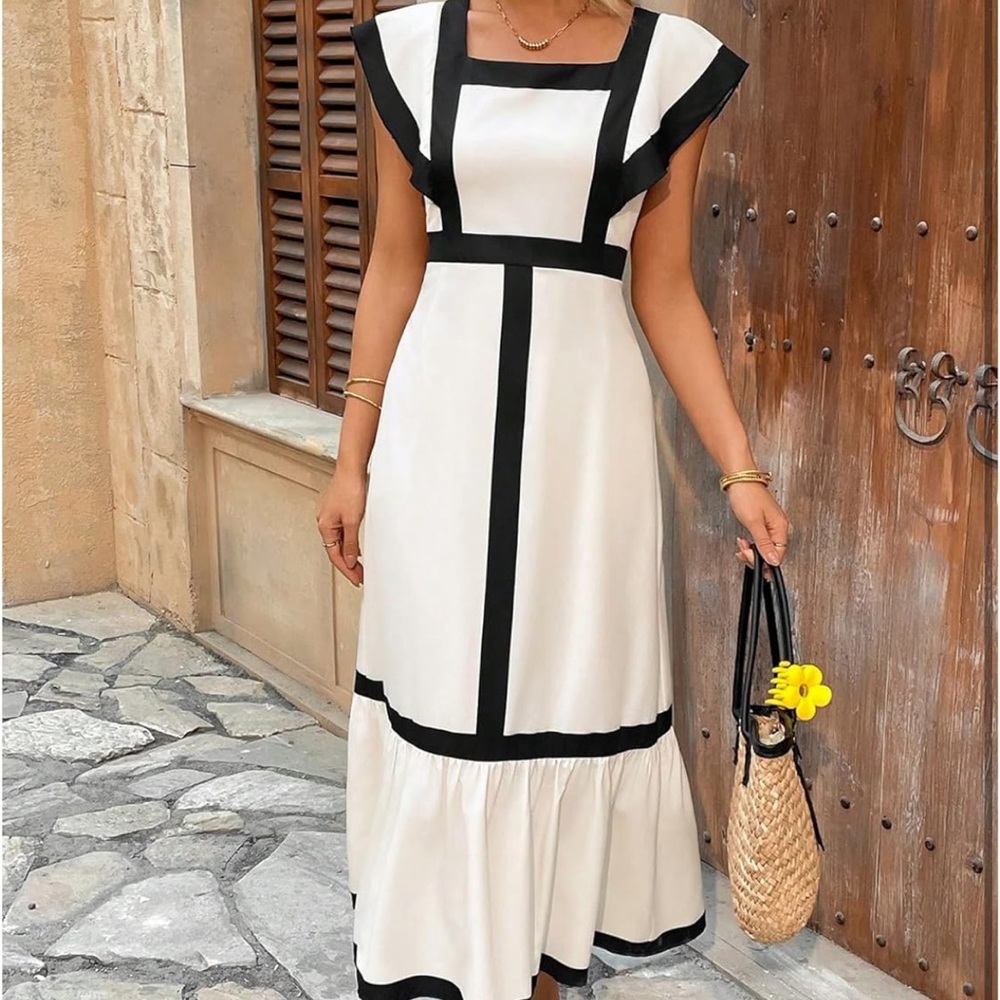 NWT Elegant Black and White color block midi Dress Small cap sleeve
